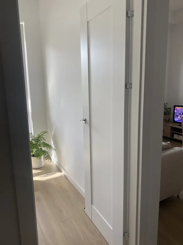 Drzwi wewnętrzne białe z przeszkleniem – salon drzwi Wołomin